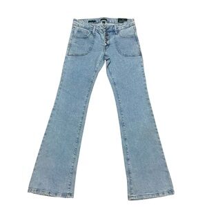 Wild Fable Women’s Low Rise Exposed Button Fly Flare Jeans Light Wash 4